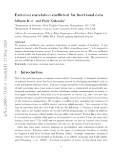 Extremal correlation coefficient for functional data